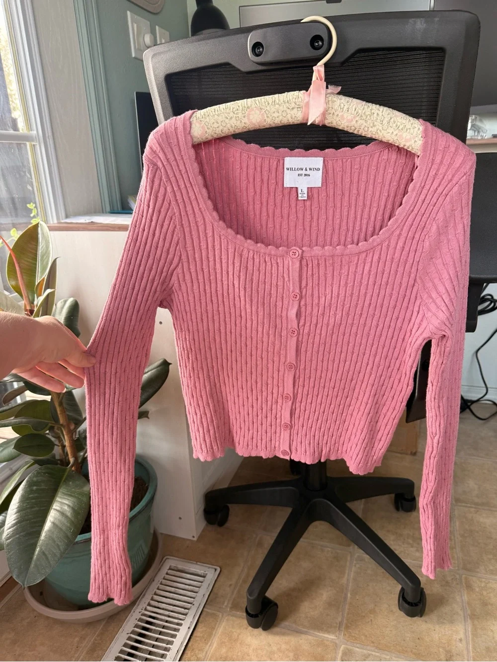 Willow & Wind Pink Ribbed Button-Front Cardigan - Picture 2 of 5